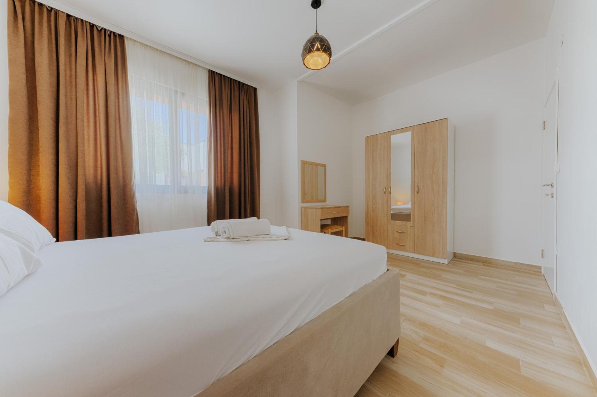 Imperial Family Resort Ulcinj Exterior foto